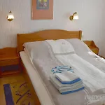 Ika 3*