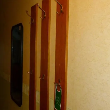 住宿加早餐酒店 Ika 3*