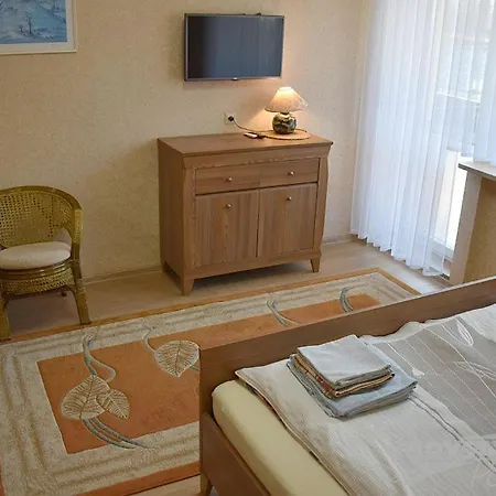 Ika Bed & Breakfast