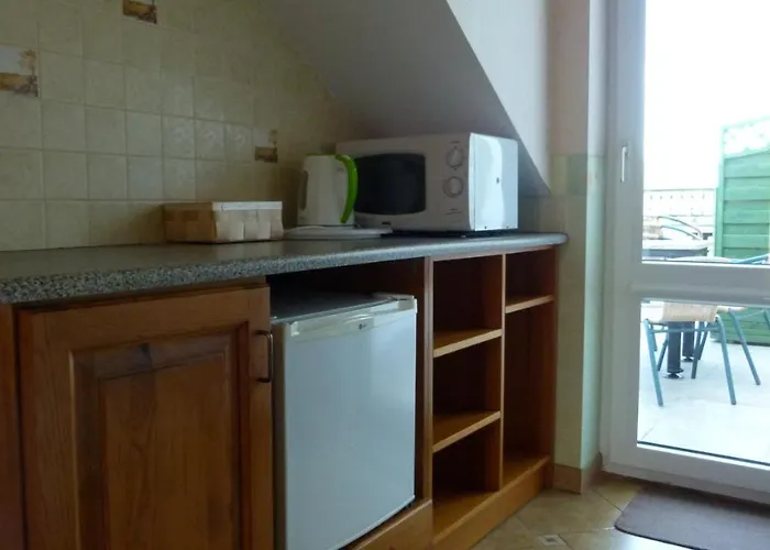 Bed & Breakfast Ika 3*