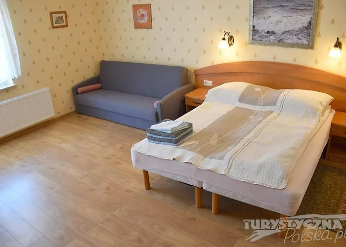 Bed & Breakfast Ika 3*